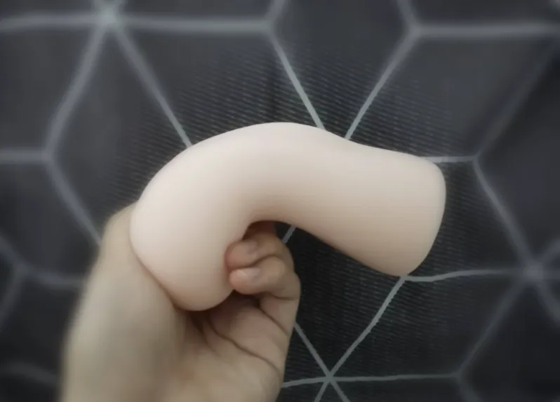 性价比之选，年轻人的第一款飞机杯-萌慢玩飞机杯测评-叆偶AIOULA测评网